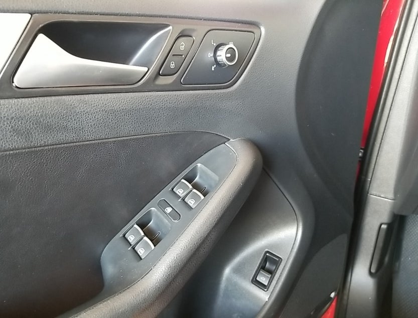 3VWD17AJ6EM431118