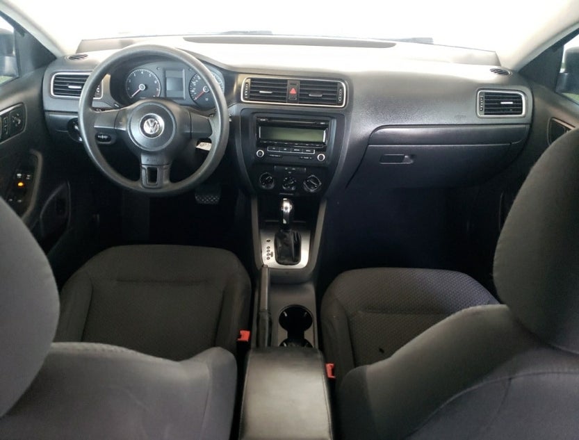3VW2K7AJ0DM317392