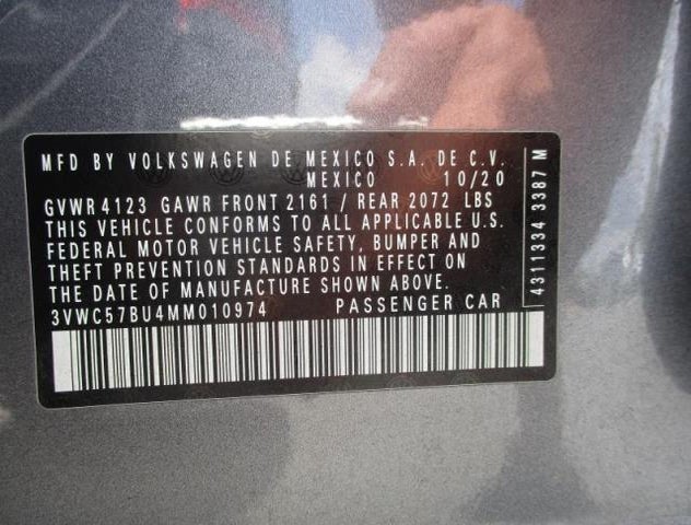 3VWC57BU4MM010974