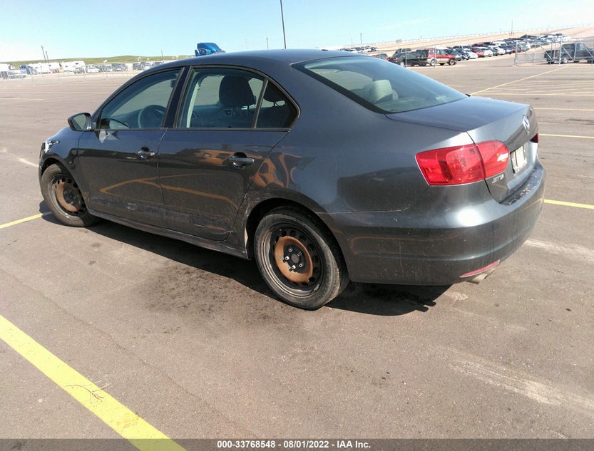 3VW1K7AJ5CM353587