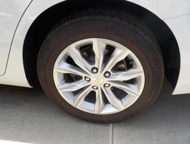 1G1ZD5ST3LF011651