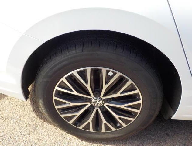 3VWC57BU9MM032159