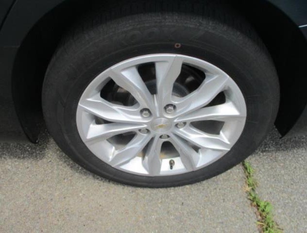 1G1ZD5ST1MF070652
