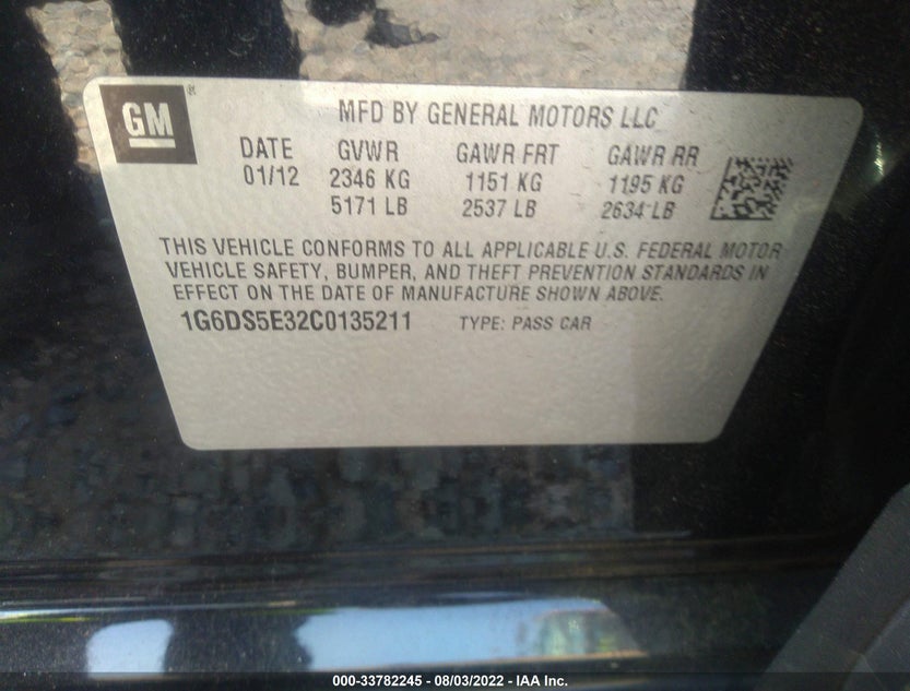 1G6DS5E32C0135211