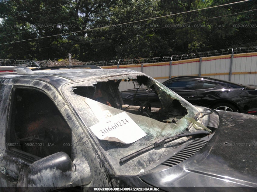 2003 Ford Explorer Nbx/Xlt VIN: 1FMZU73K33UA22956 Lot: 33864900