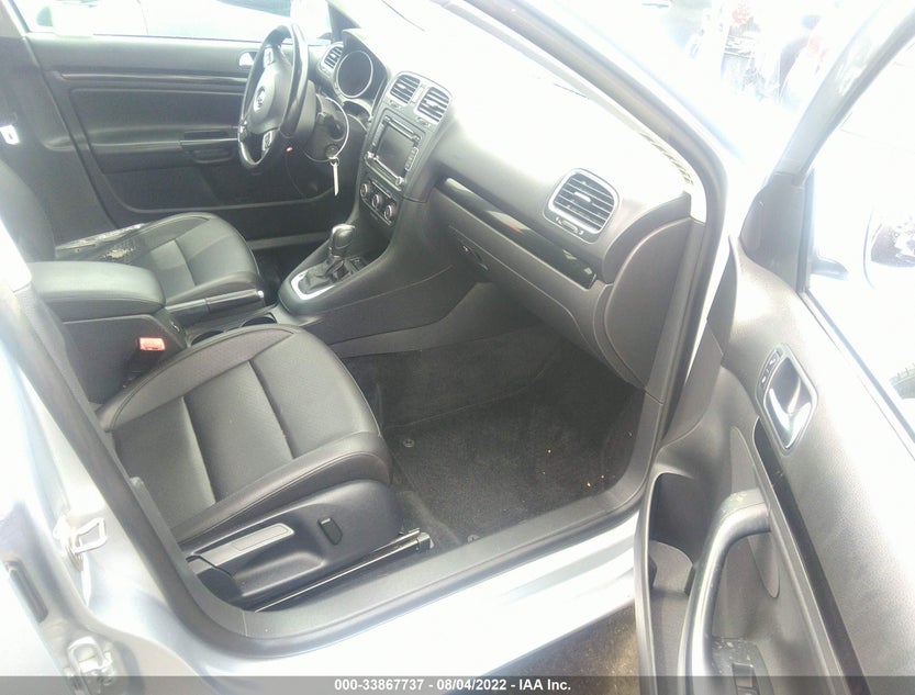 3VWPX7AJ4CM648479
