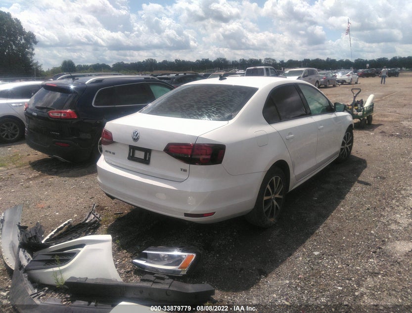 3VWD67AJ2GM259593