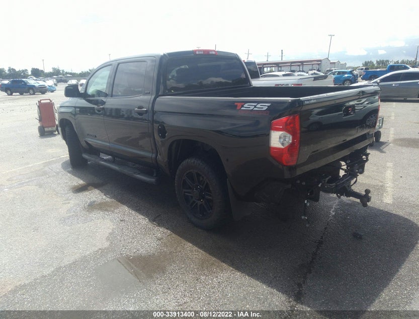 5TFDW5F15KX850634