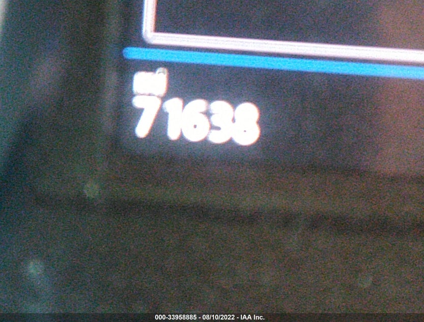 1V2UR2CA8KC508076