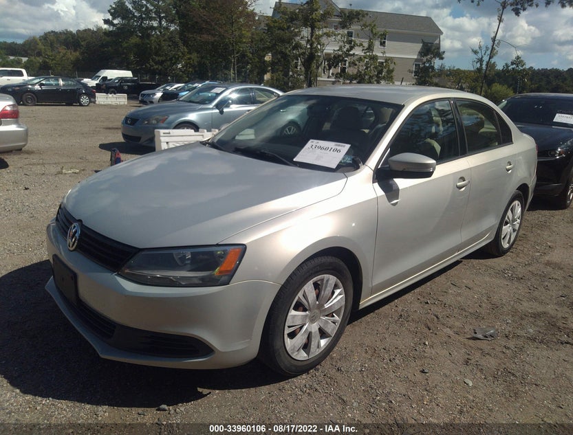 3VWDX7AJ6BM372419