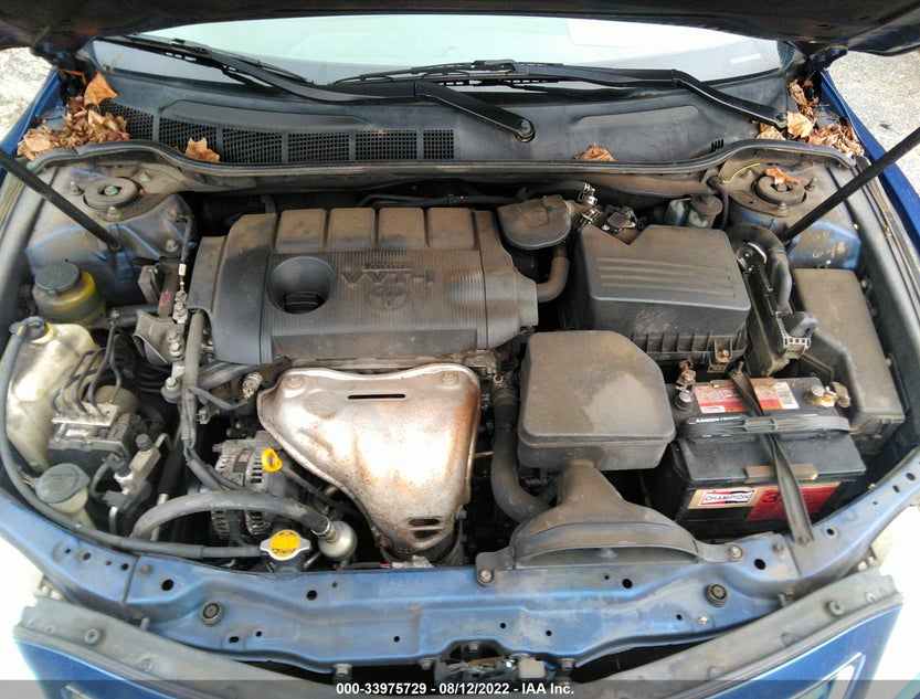 4T1BF3EK2BU740935