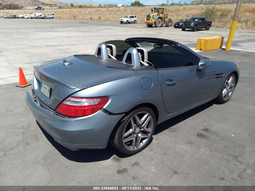 VIN WDDPK4HA2DF051151 2013 Mercedes-Benz SLK-Class,... no.4