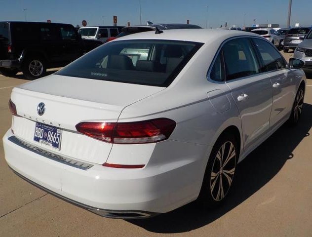 1VWSA7A37MC009822