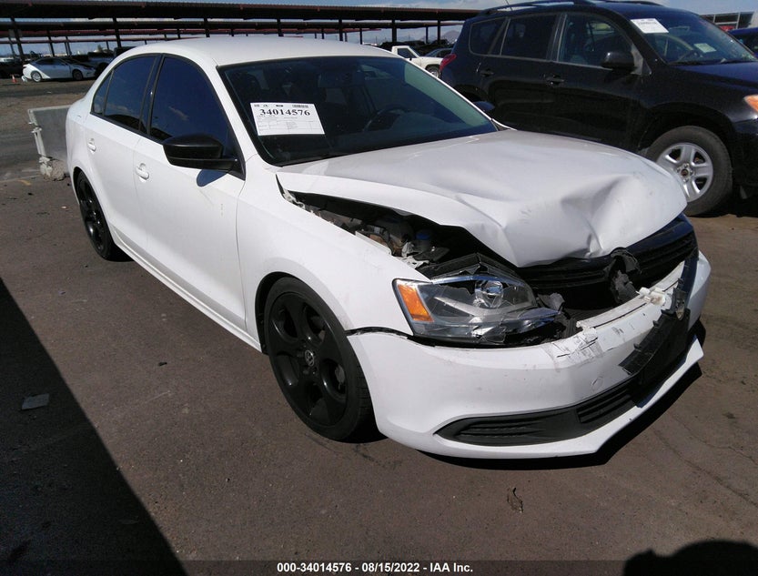 3VW2K7AJ5CM346384