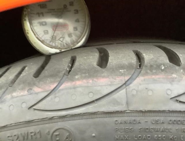 1G1YD2D72K5109603