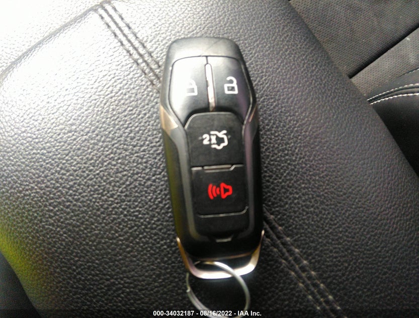 1FA6P8JZ6G5525262