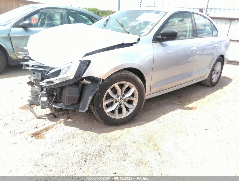 3VW2K7AJ5FM212821