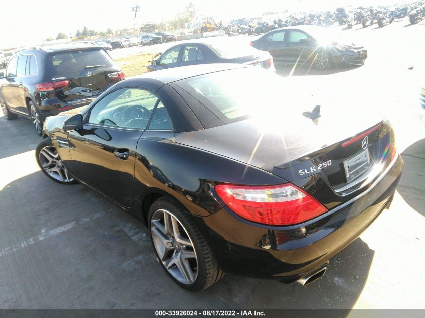 VIN WDDPK4HA4FF104483 2015 Mercedes-Benz SLK-Class,... no.3