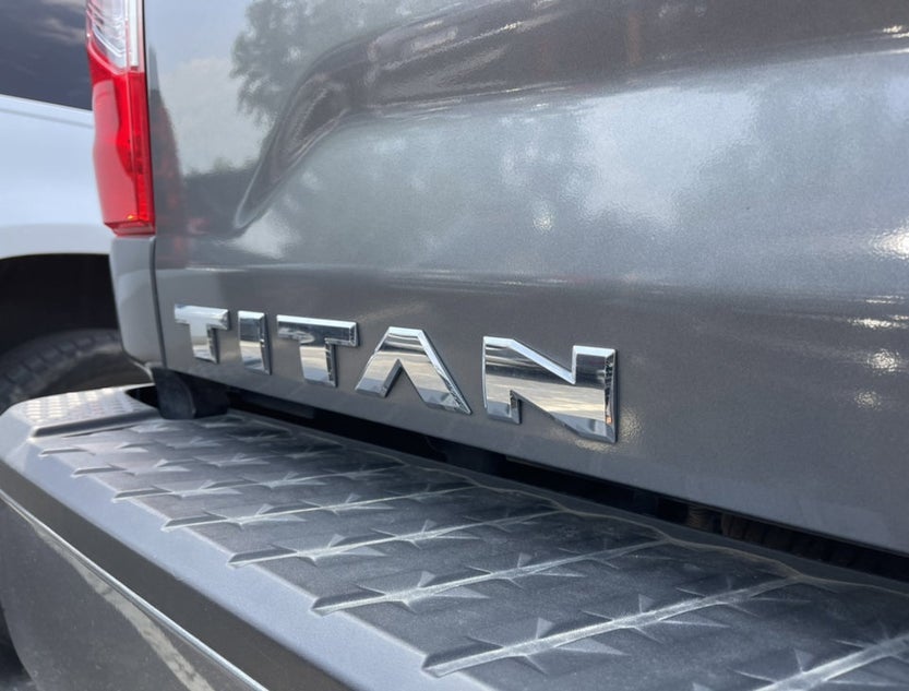1N6AA1E50HN556560