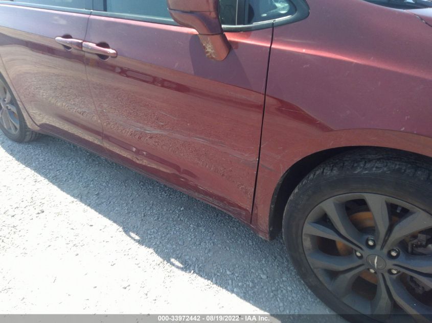 2018 Chrysler Pacifica Touring L VIN: 2C4RC1BG2JR198005 Lot: 33972442