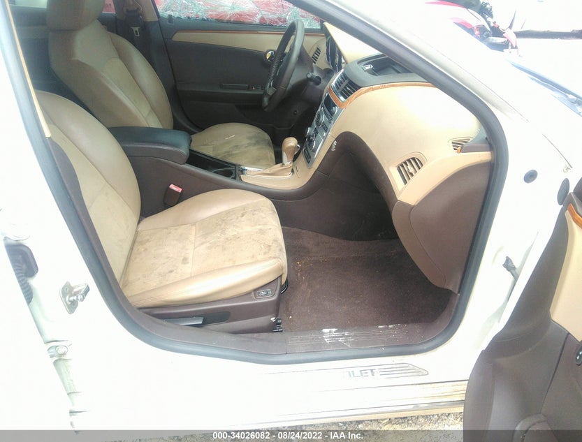 1G1ZD5E05CF218270