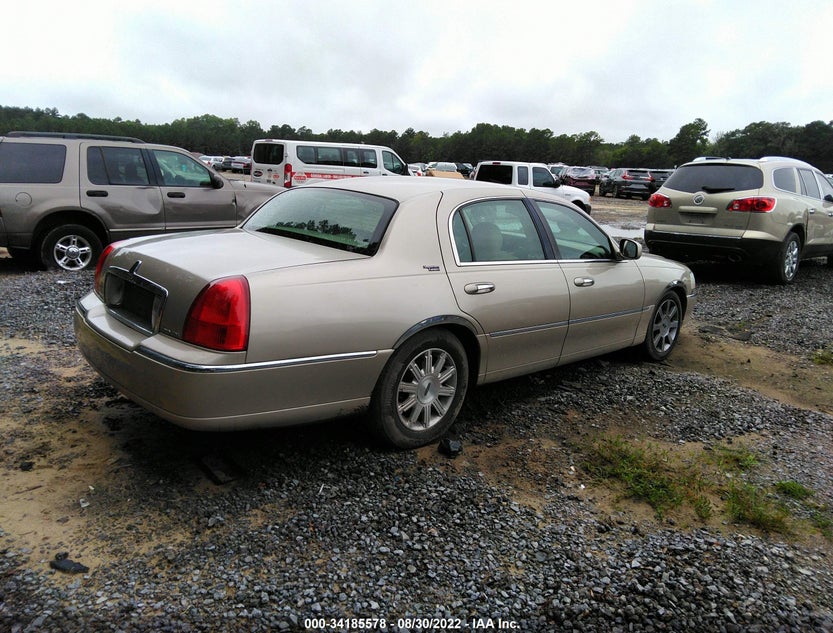 2LNBL8CV0AX615765