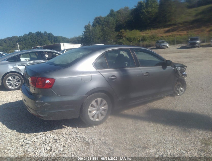 3VW2K7AJ2DM224700