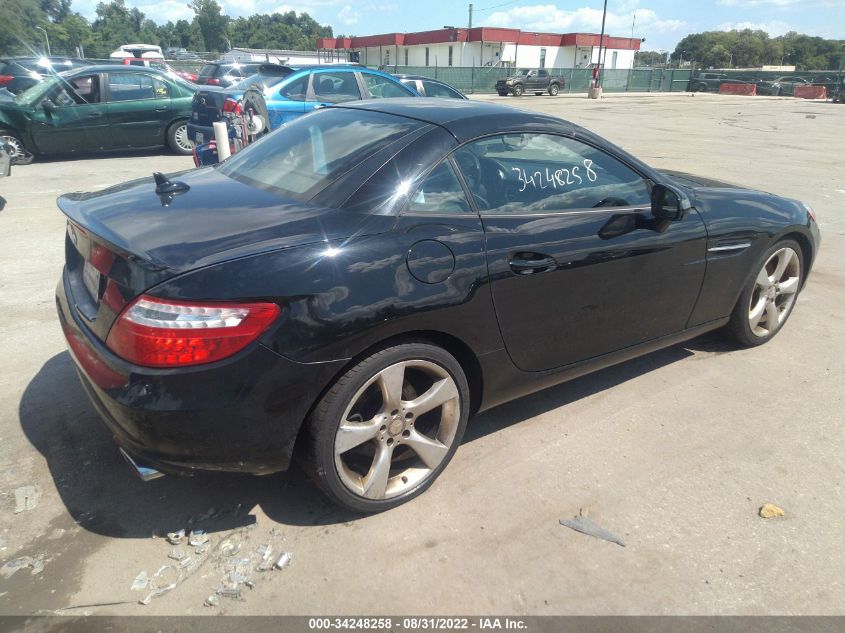 VIN WDDPK5HA5DF059069 2013 Mercedes-Benz SLK-Class,... no.4