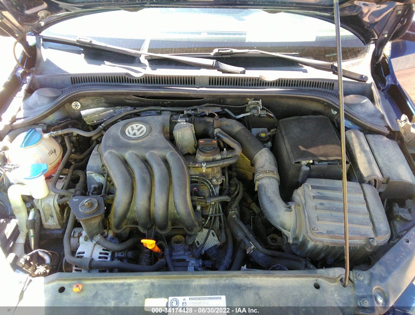 3VW1K7AJ1BM057092