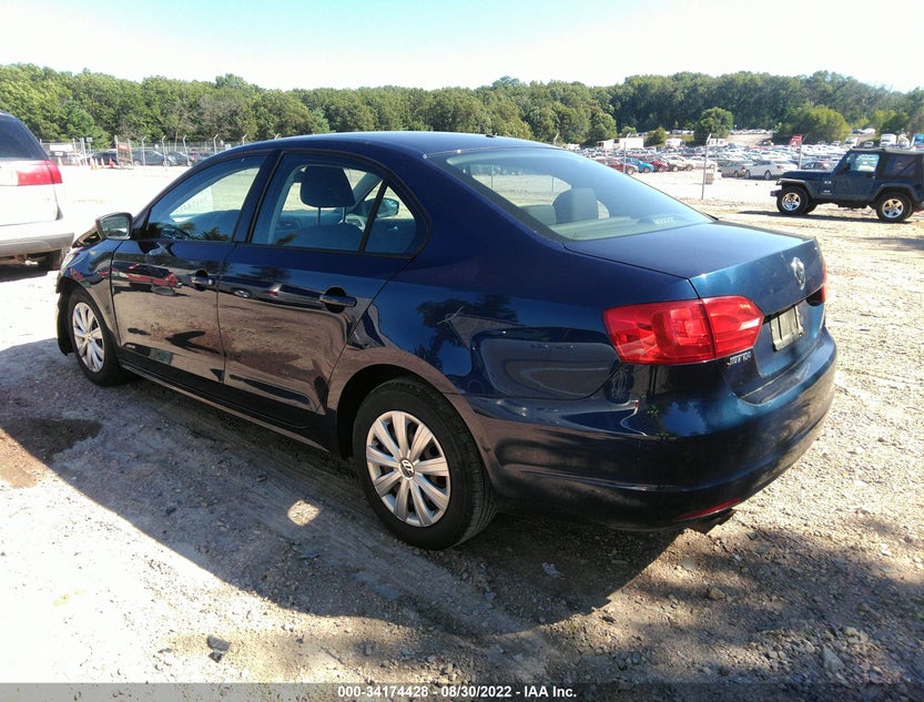 3VW1K7AJ1BM057092