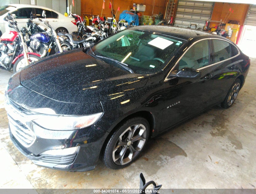 1G1ZD5ST8LF103628