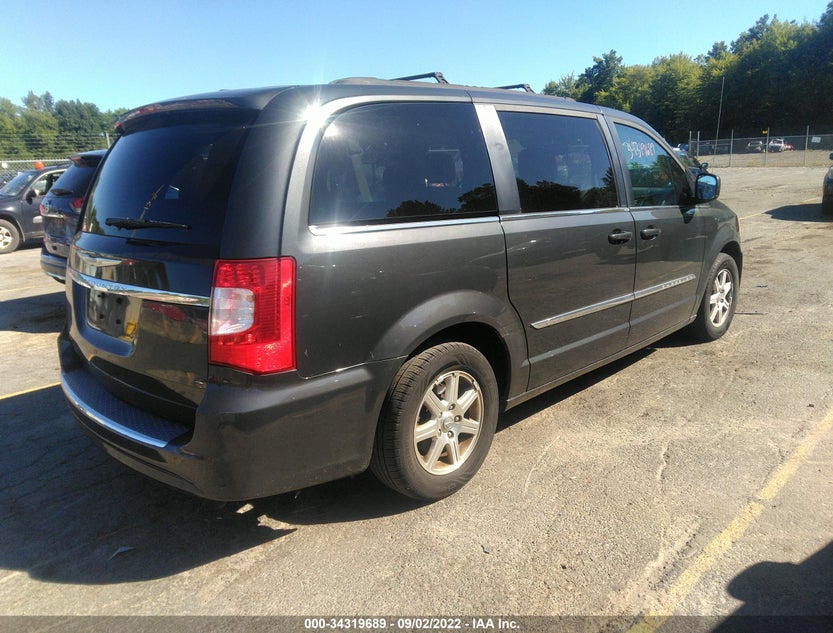 2A4RR5DG4BR702018