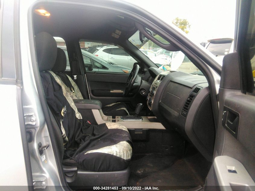 1FMCU0DG2AKC84967 2010 Ford Escape Xlt