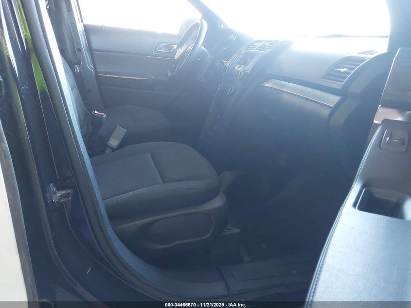 1FM5K8AR4KGA12234 2019 FORD POLICE photo no. 5