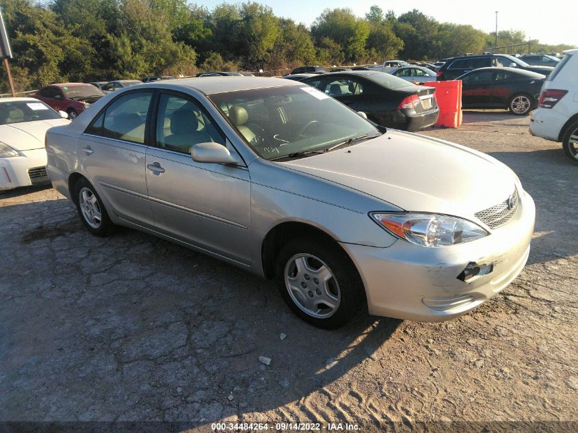 2002 Toyota Camry Le VIN: 4T1BF32K82U002559 Lot: 34484264