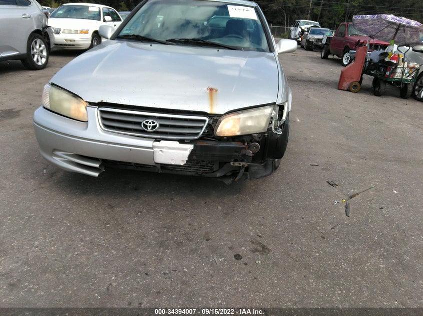 2000 Toyota Camry Le VIN: JT2BG22K3Y0460725 Lot: 34394007