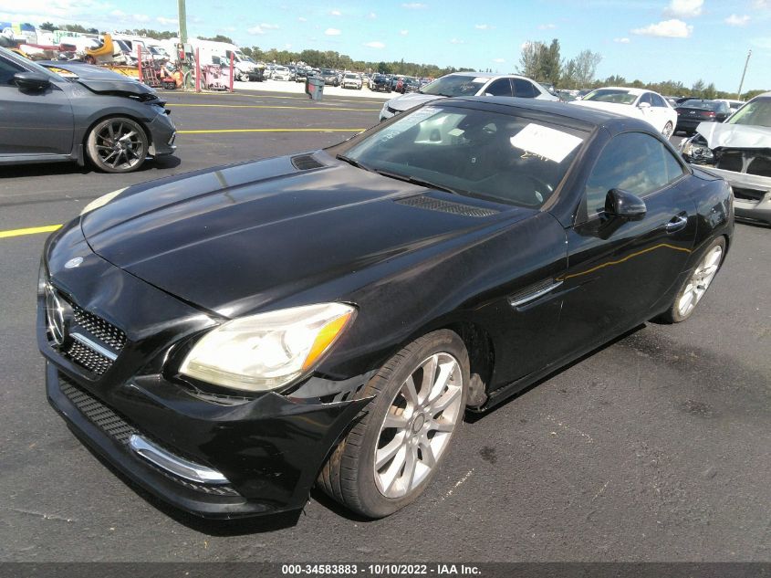 VIN WDDPK3JA6GF123803 2016 Mercedes-Benz SLK-Class,... no.6