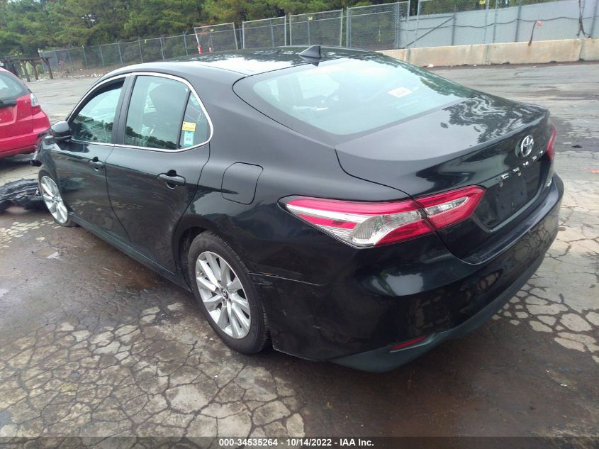 4T1B11HK8KU259067 2019 Toyota Camry Le