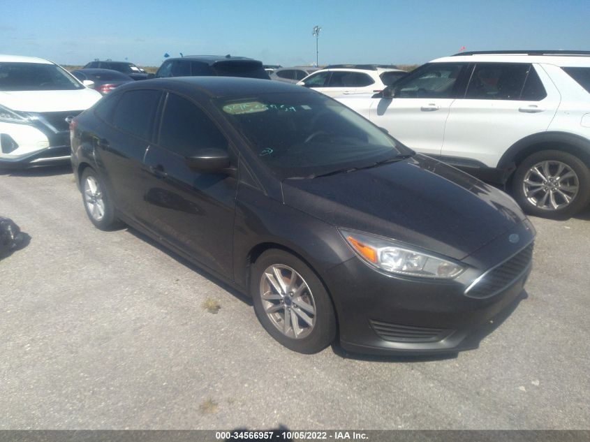 1FADP3F29JL256568 2018 Ford Focus Se