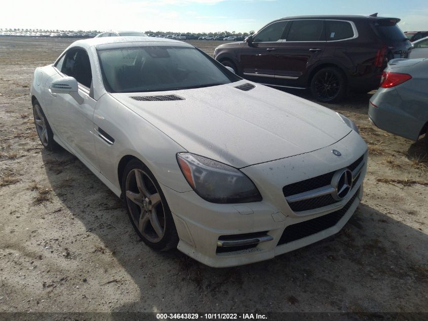 VIN WDDPK4HA0DF056946 2013 Mercedes-Benz SLK-Class,... no.1