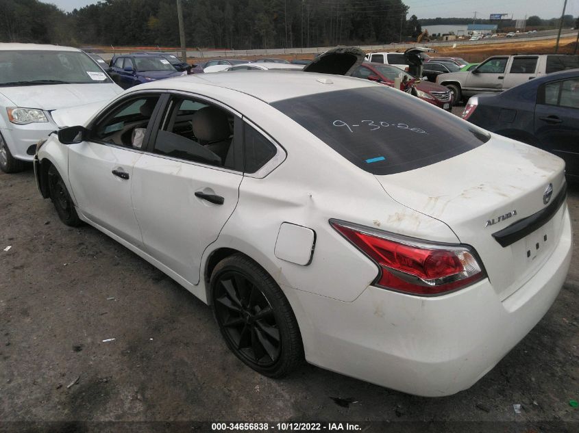 2015 Nissan Altima 2.5 Sv/2.5/2.5 S/2.5 Sl VIN: 1N4AL3AP2FN371381 Lot: 34656838