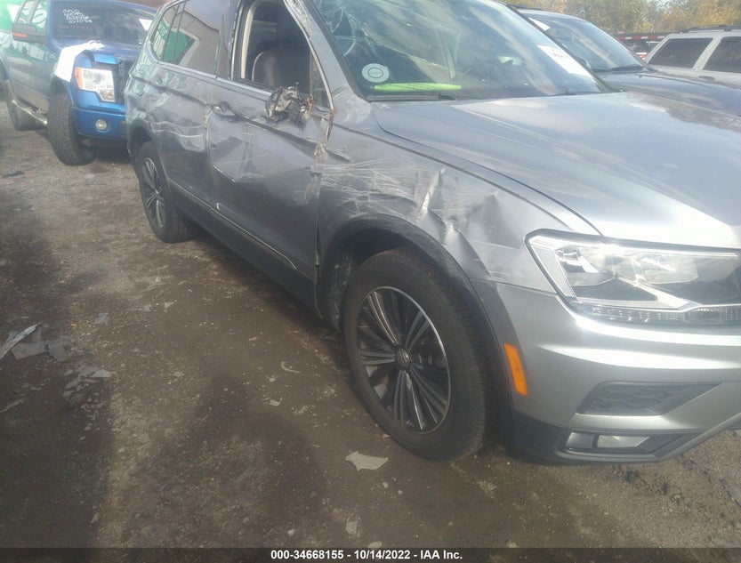 3VV2B7AX0KM106179
