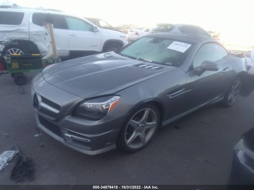 VIN WDDPK4HA4EF077722 2014 Mercedes-Benz SLK-Class,... no.2