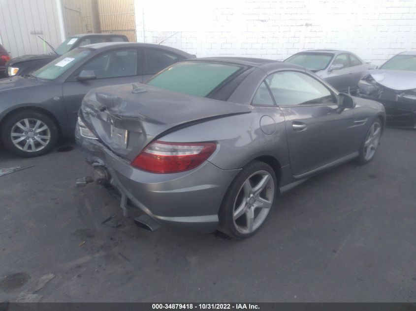 VIN WDDPK4HA4EF077722 2014 Mercedes-Benz SLK-Class,... no.4