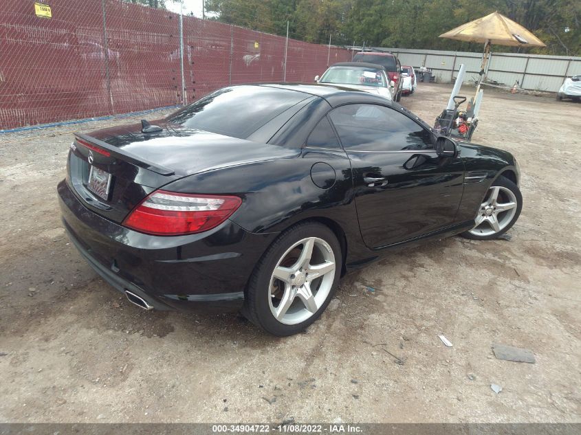 VIN WDDPK4HA5EF076000 2014 Mercedes-Benz SLK-Class,... no.4