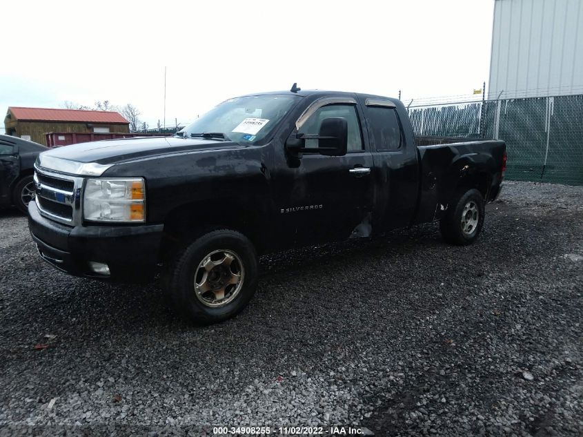 2007 Chevrolet Silverado 1500 Ltz VIN: 1GCEK19007Z520438 Lot: 34908255