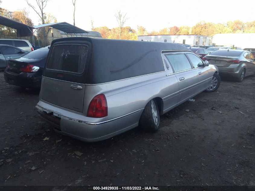 1LJFM81W13Y629592 2003 Lincoln Town Car Executive