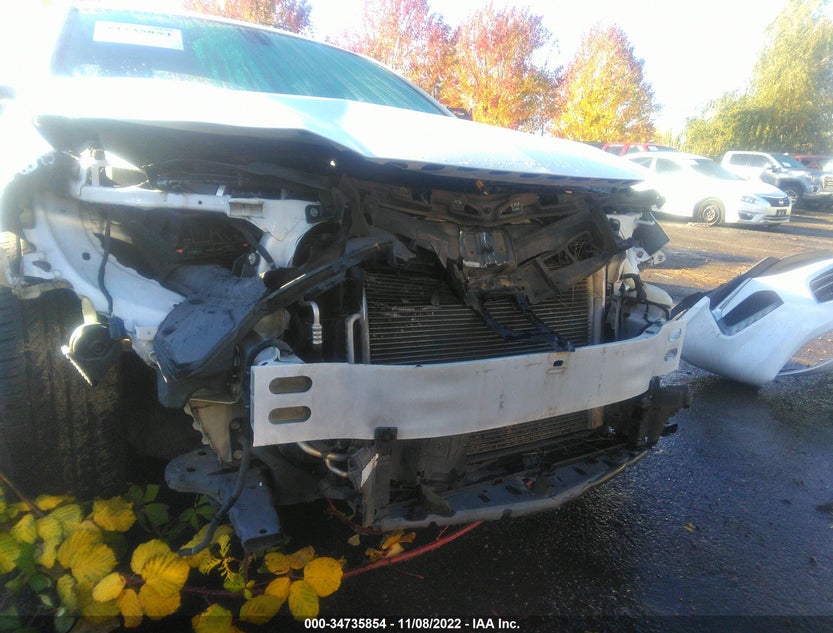 1G1ZD5ST8JF161087