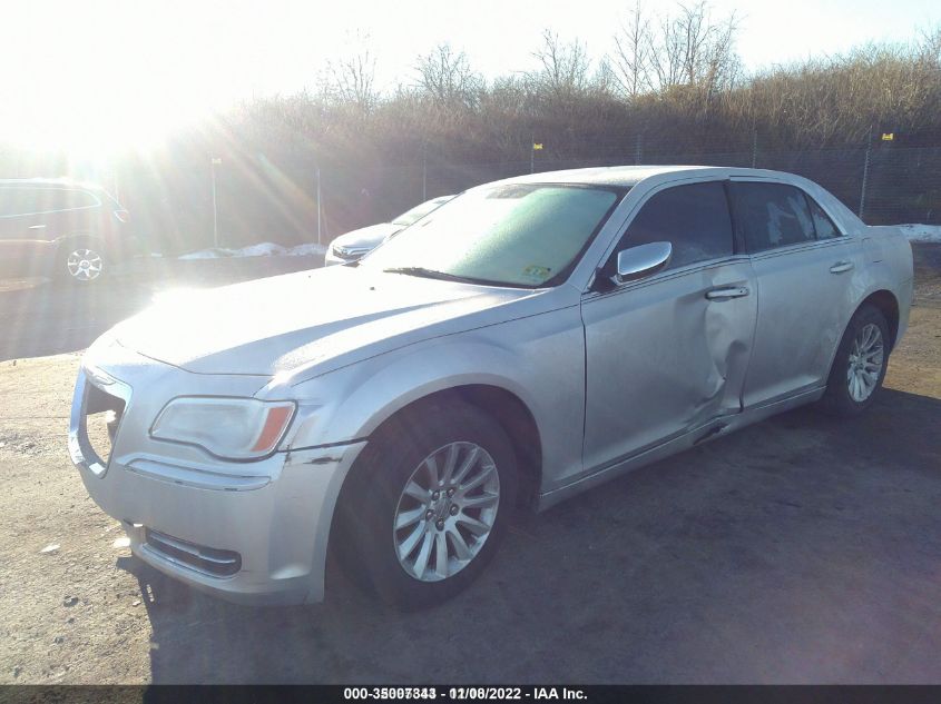 2C3CCAAG8CH113639 2012 Chrysler 300