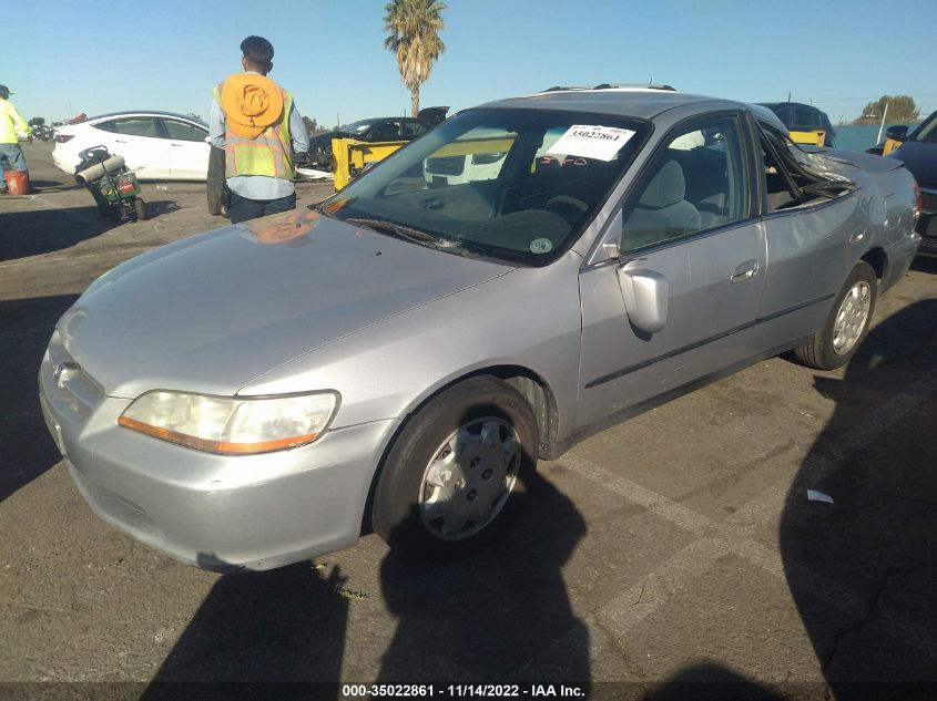 2000 Honda Accord 2.3 Lx VIN: 1HGCG6656YA156159 Lot: 35022861